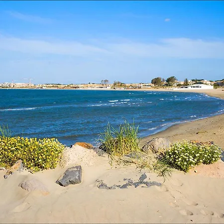 Apartment Duplex Climatise, Quartier Richelieu, Proche Plages, Garage, Cap D'agde - Fr-1-749-18 Agde